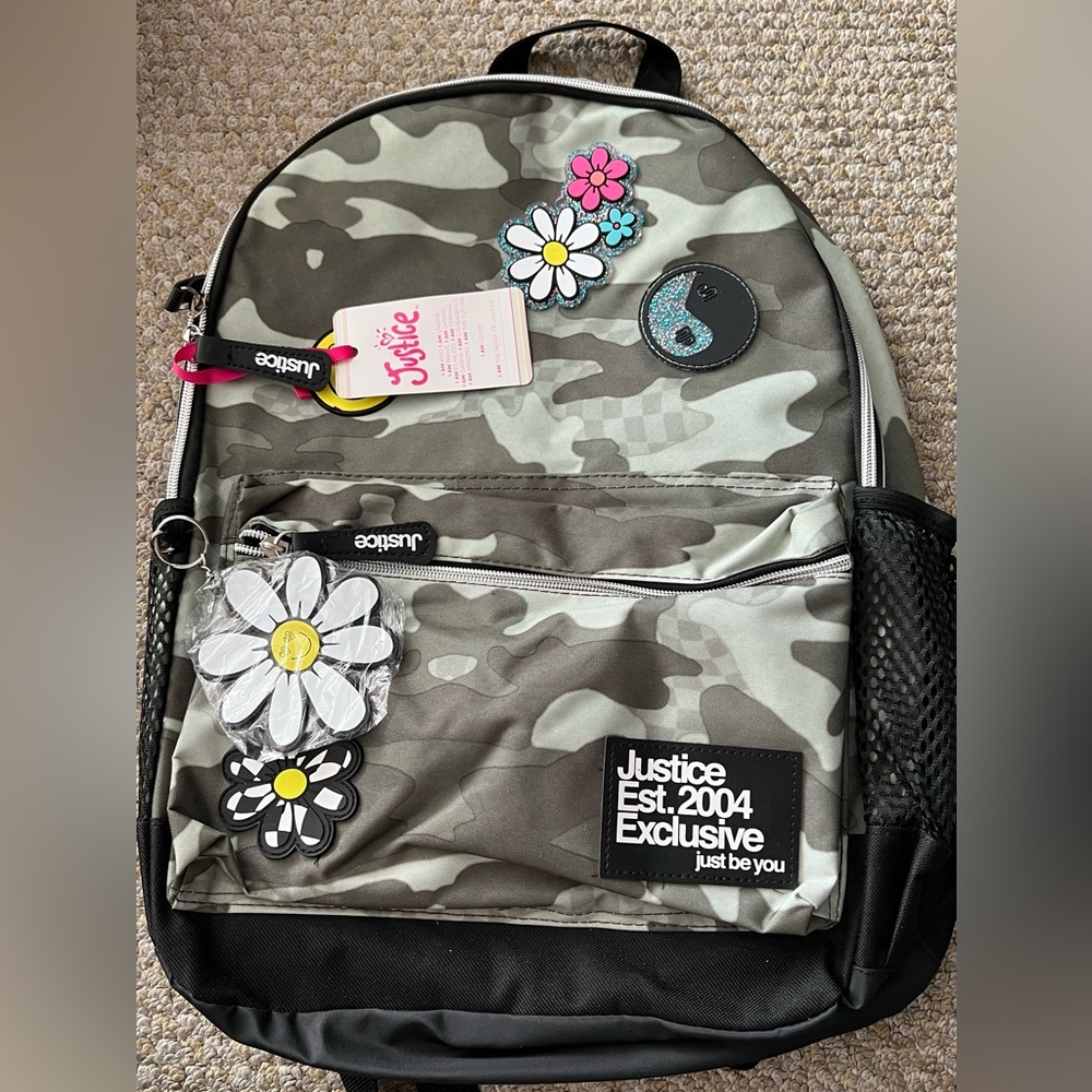Justice camo backpack with key chain